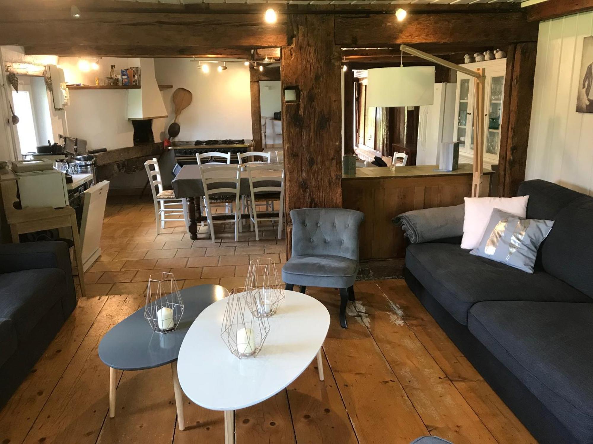 Ferme De Chenezeau - 15 Personnes , 7 Chambres Gérardmer Dış mekan fotoğraf