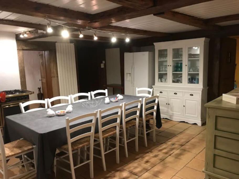 Ferme De Chenezeau - 15 Personnes , 7 Chambres Gérardmer Dış mekan fotoğraf