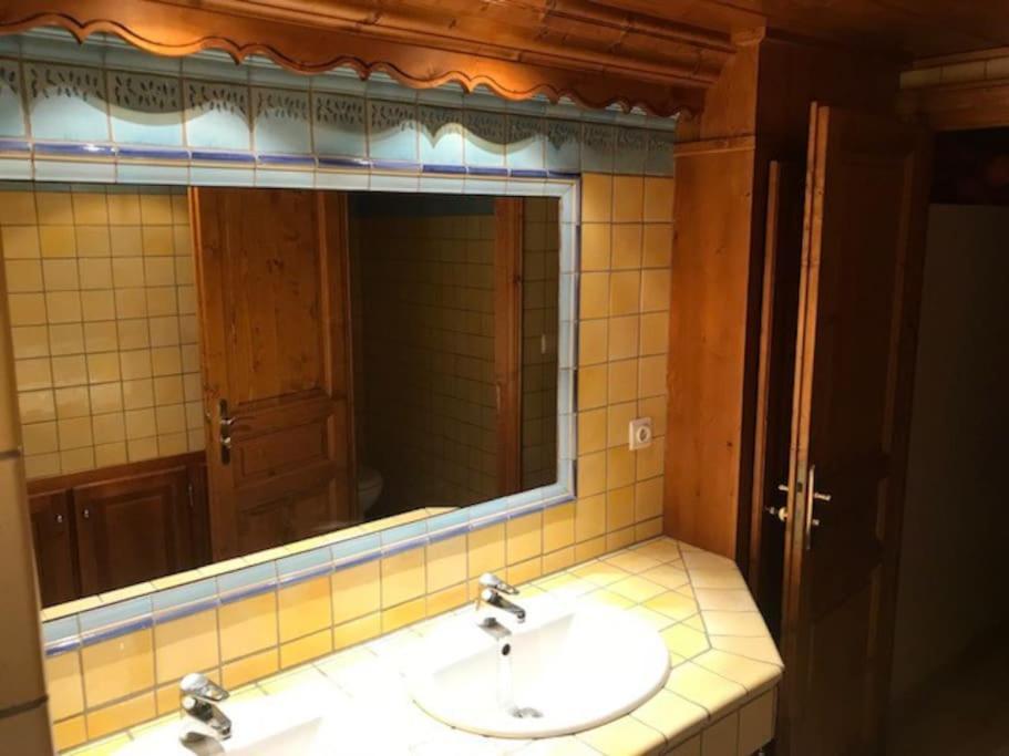 Ferme De Chenezeau - 15 Personnes , 7 Chambres Gérardmer Dış mekan fotoğraf